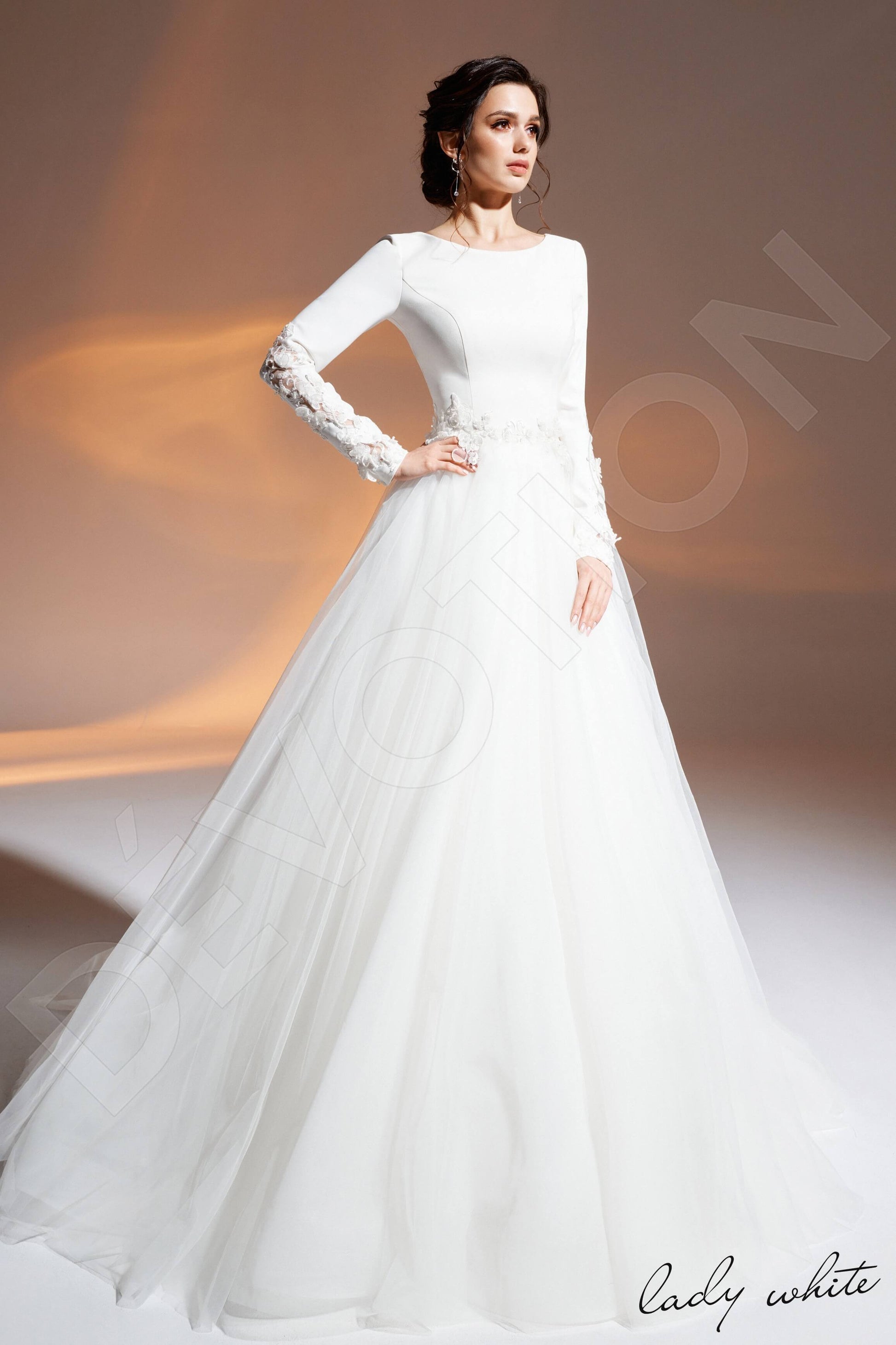 Zahra A-line Boat/Bateau Ivory Wedding dress