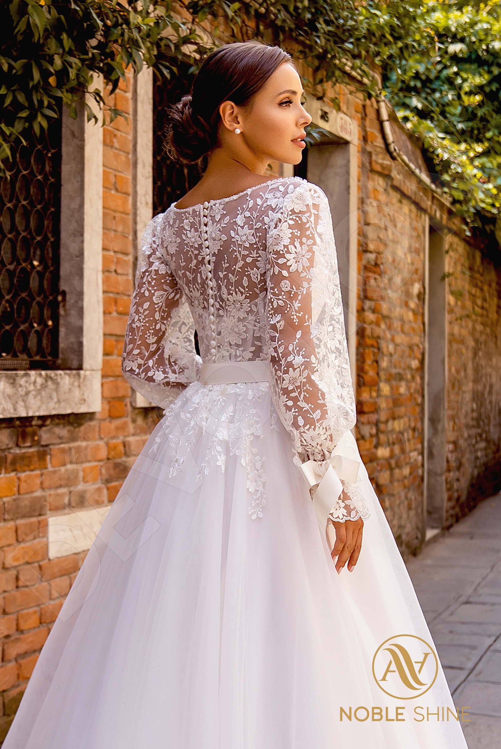 Letizia A-line Boat/Bateau Milk Wedding dress