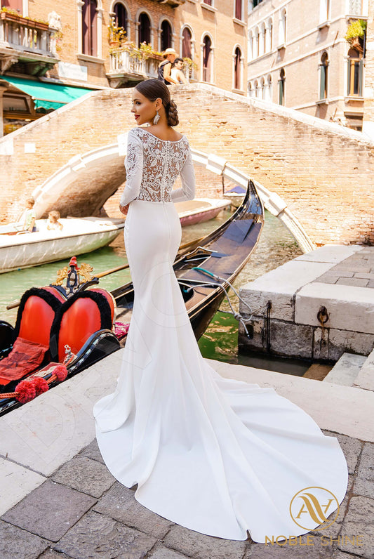 Simonetta Trumpet/Mermaid Boat/Bateau Milk Wedding dress