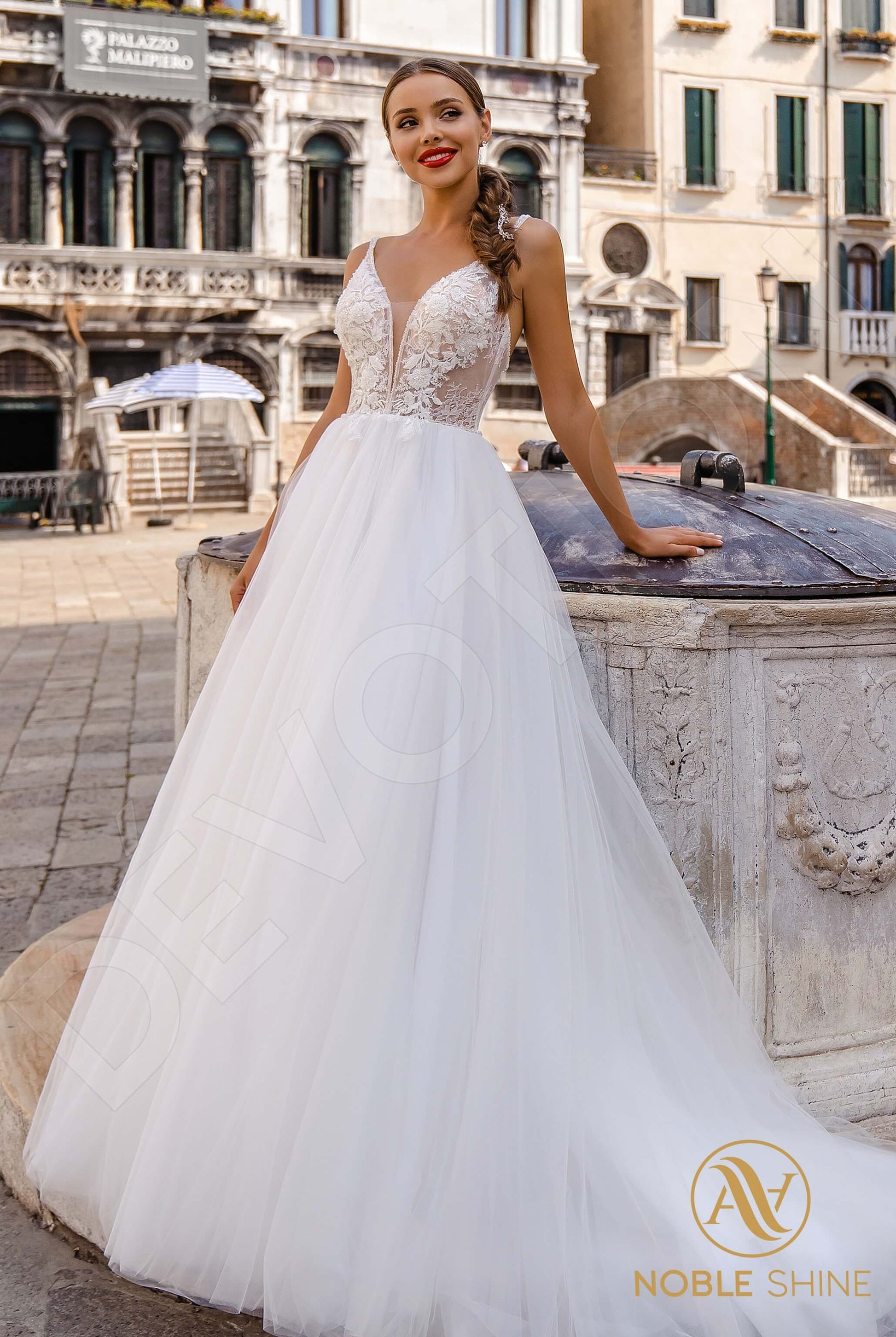 Romilda A-line V-neck Milk Wedding dress