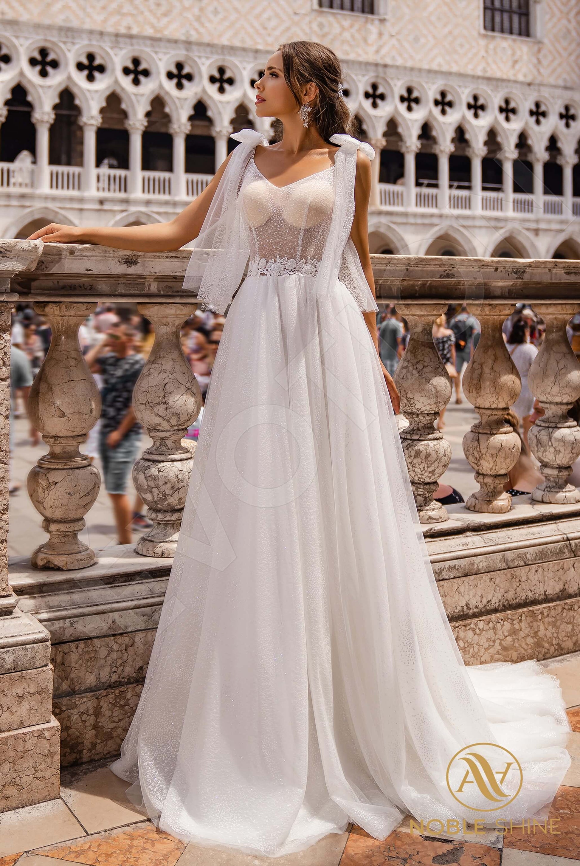 Luisita A-line V-neck Milk Wedding dress