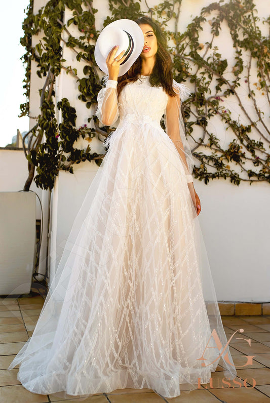 Uberta A-line Boat/Bateau Ivory Powder Wedding dress