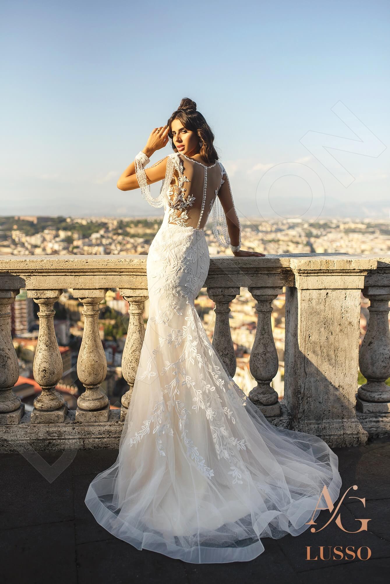 Tomassa Trumpet/Mermaid Boat/Bateau Ivory Wedding dress