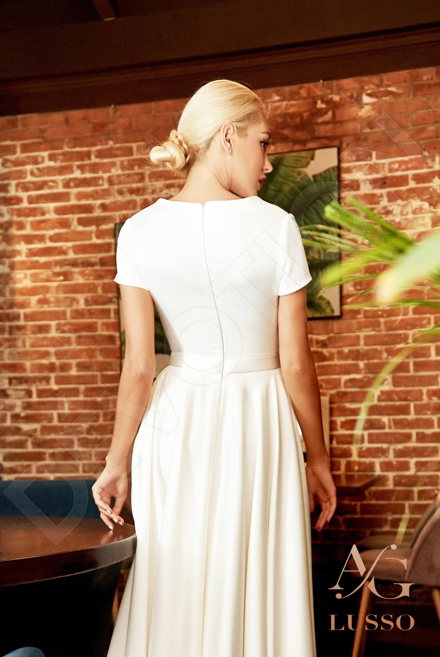 May Full back A-line Short/ Cap sleeve Wedding Dress 3