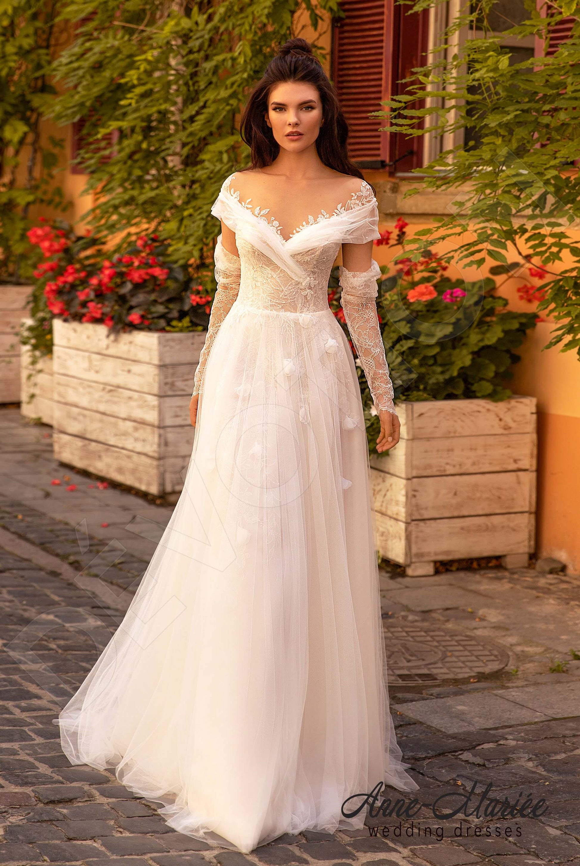 Aro A-line Illusion Milk Caramel Wedding dress