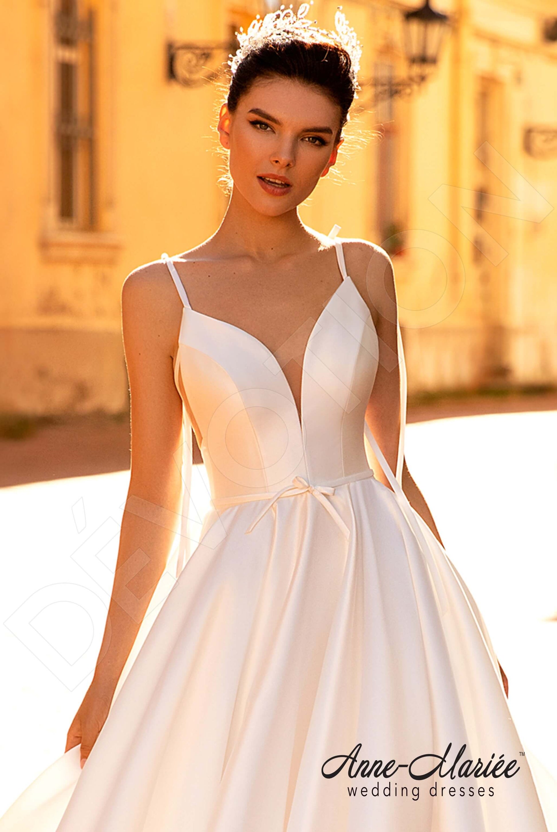 Remi A-line V-neck Milk Wedding dress