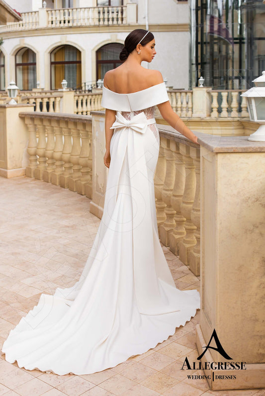 Kailin Trumpet/Mermaid Off-shoulder/Drop shoulders Milk Wedding dress