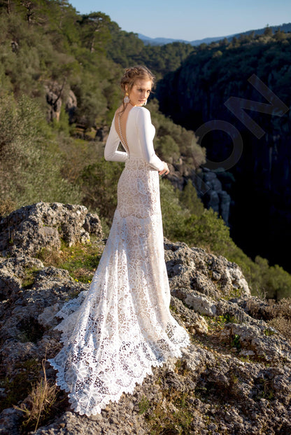 Aslaug Illusion back Trumpet/Mermaid Long sleeve Wedding Dress Back