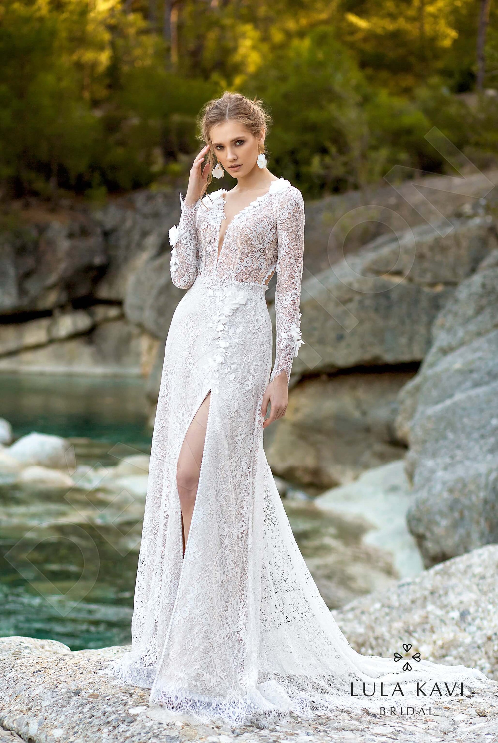 Judithe A-line Deep V-neck Milk Nude Wedding dress