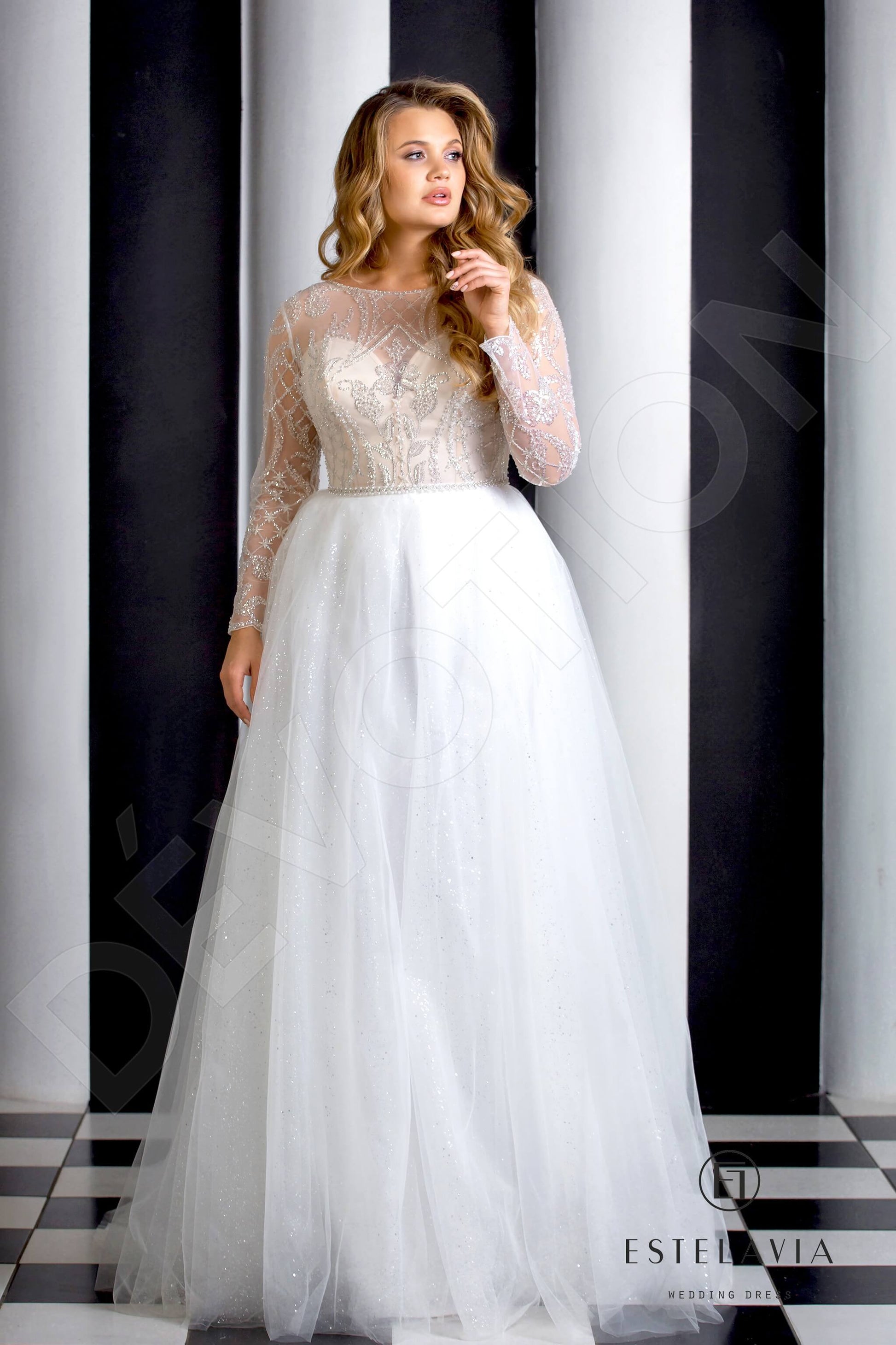 Malvi A-line Boat/Bateau Milk Nude Wedding dress