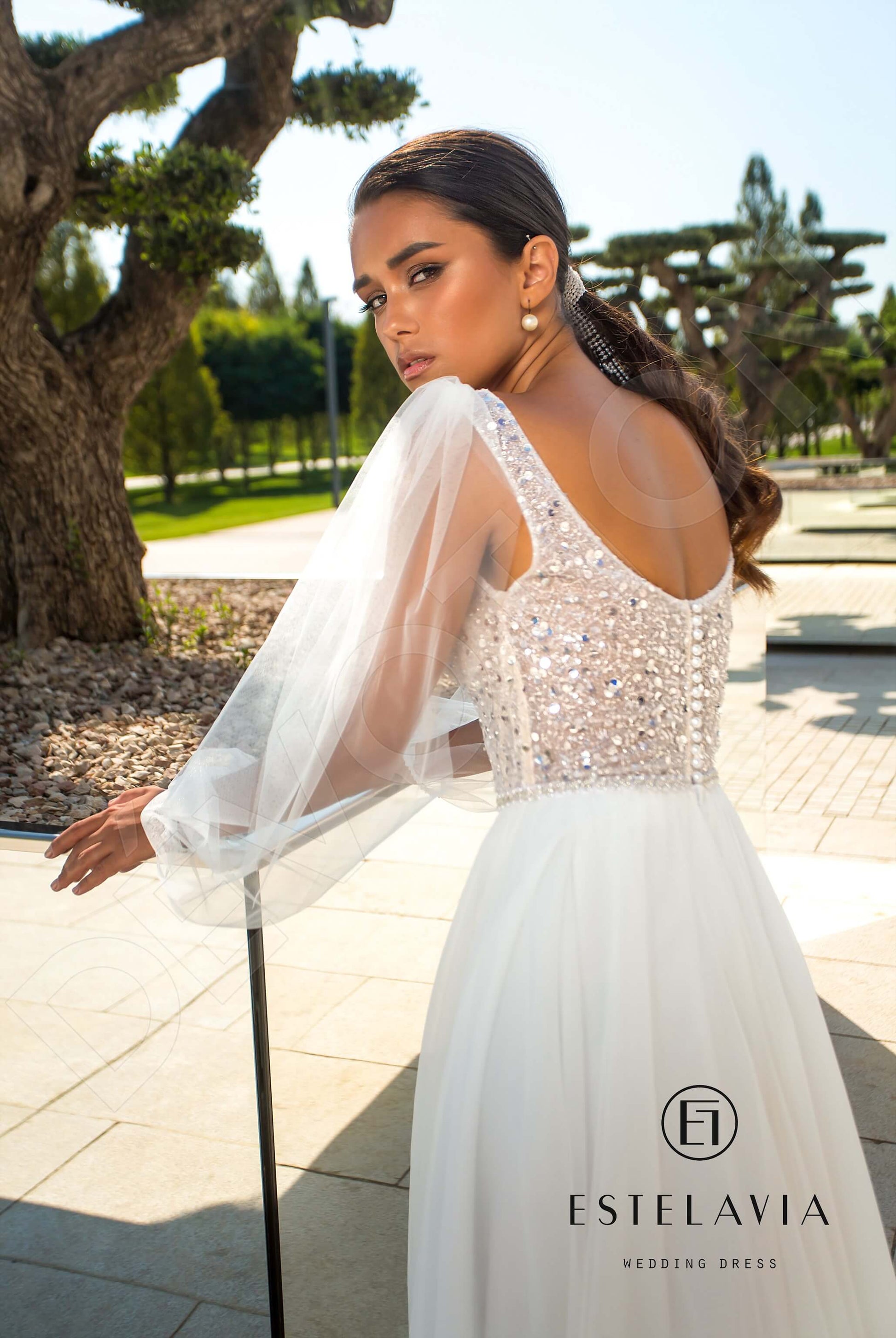 Nel A-line Square Milk Wedding dress