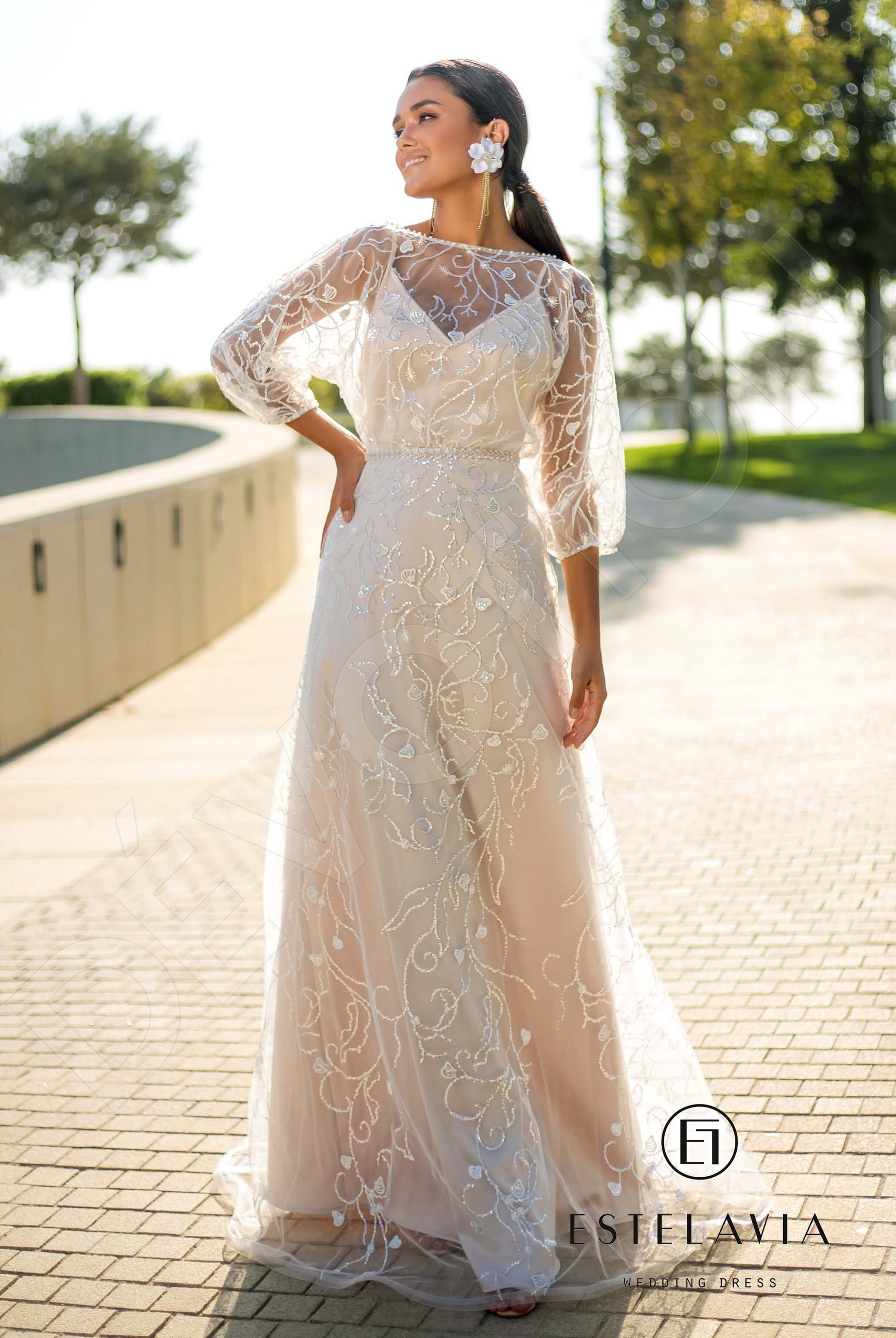 Buffi A-line Boat/Bateau Milk Cappuccino Wedding dress