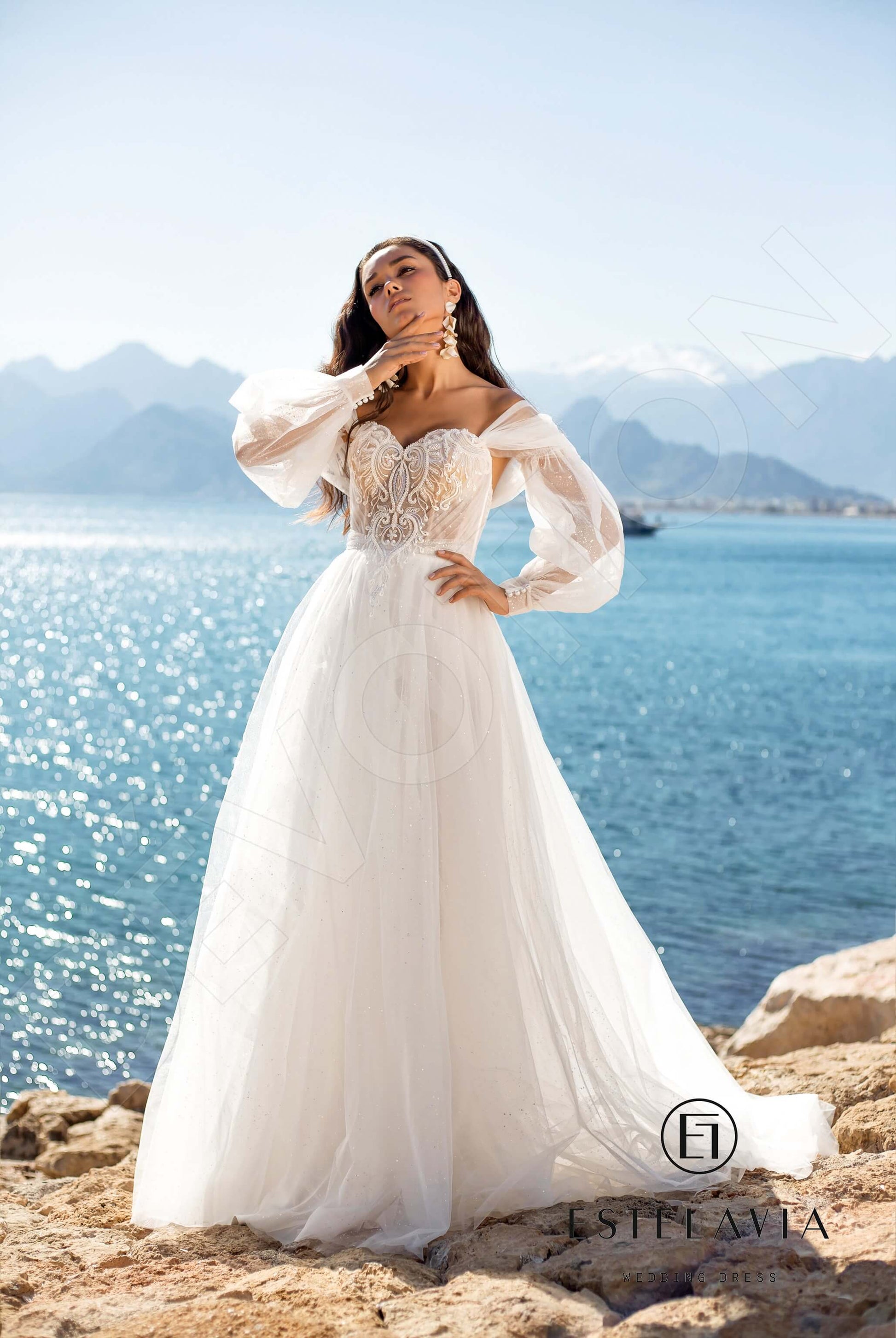 Lexa A-line Off-shoulder/Drop shoulders Milk Wedding dress