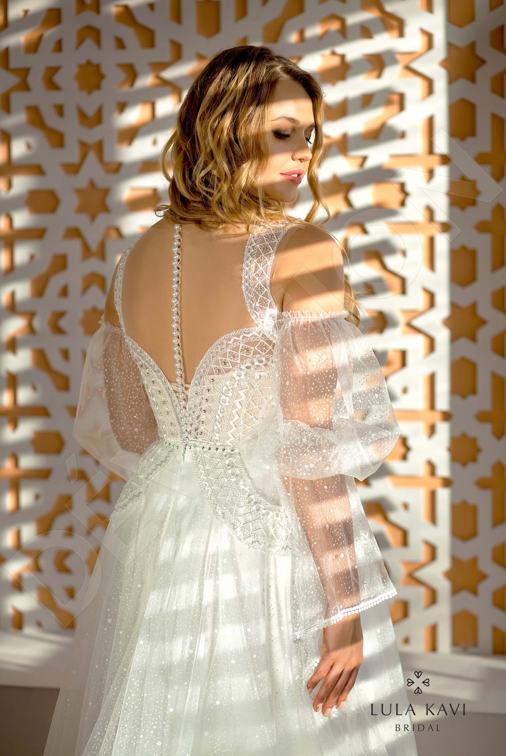 Kifaya A-line Illusion Milk Wedding dress