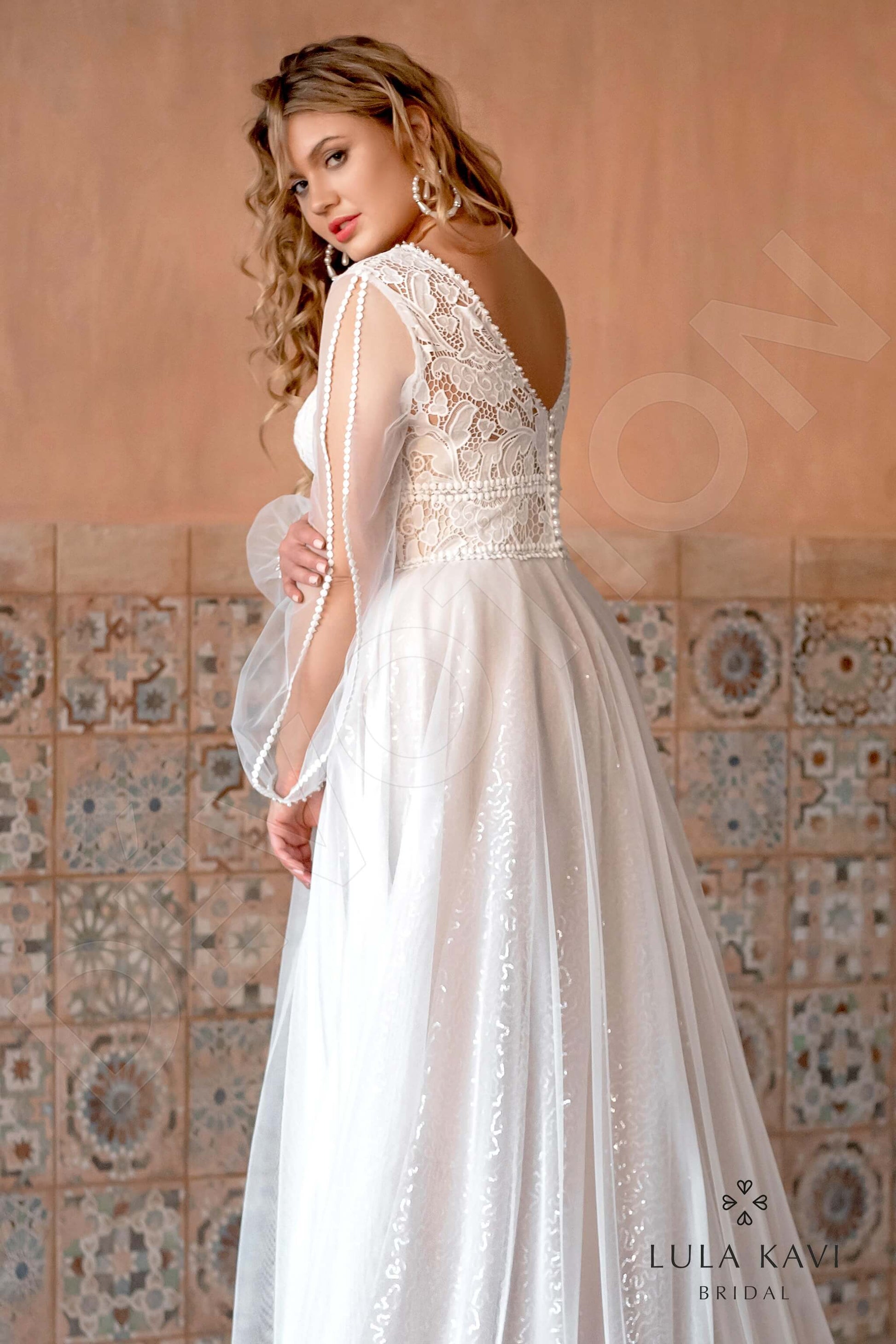 Nairi A-line Illusion Milk Cappuccino Wedding dress