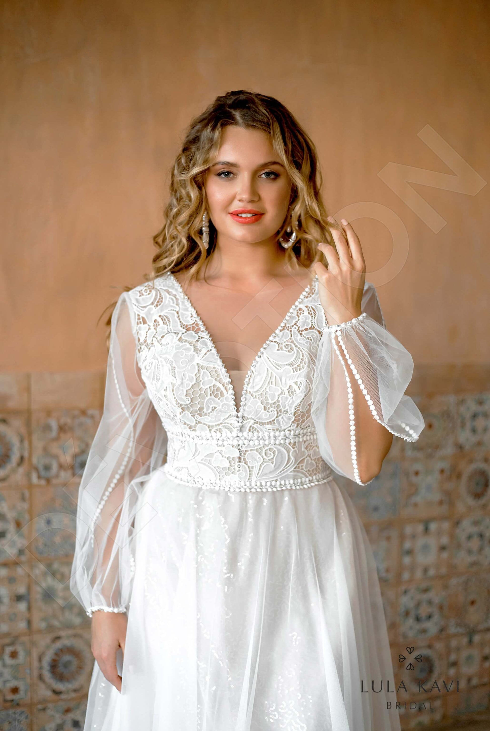 Nairi A-line Illusion Milk Cappuccino Wedding dress