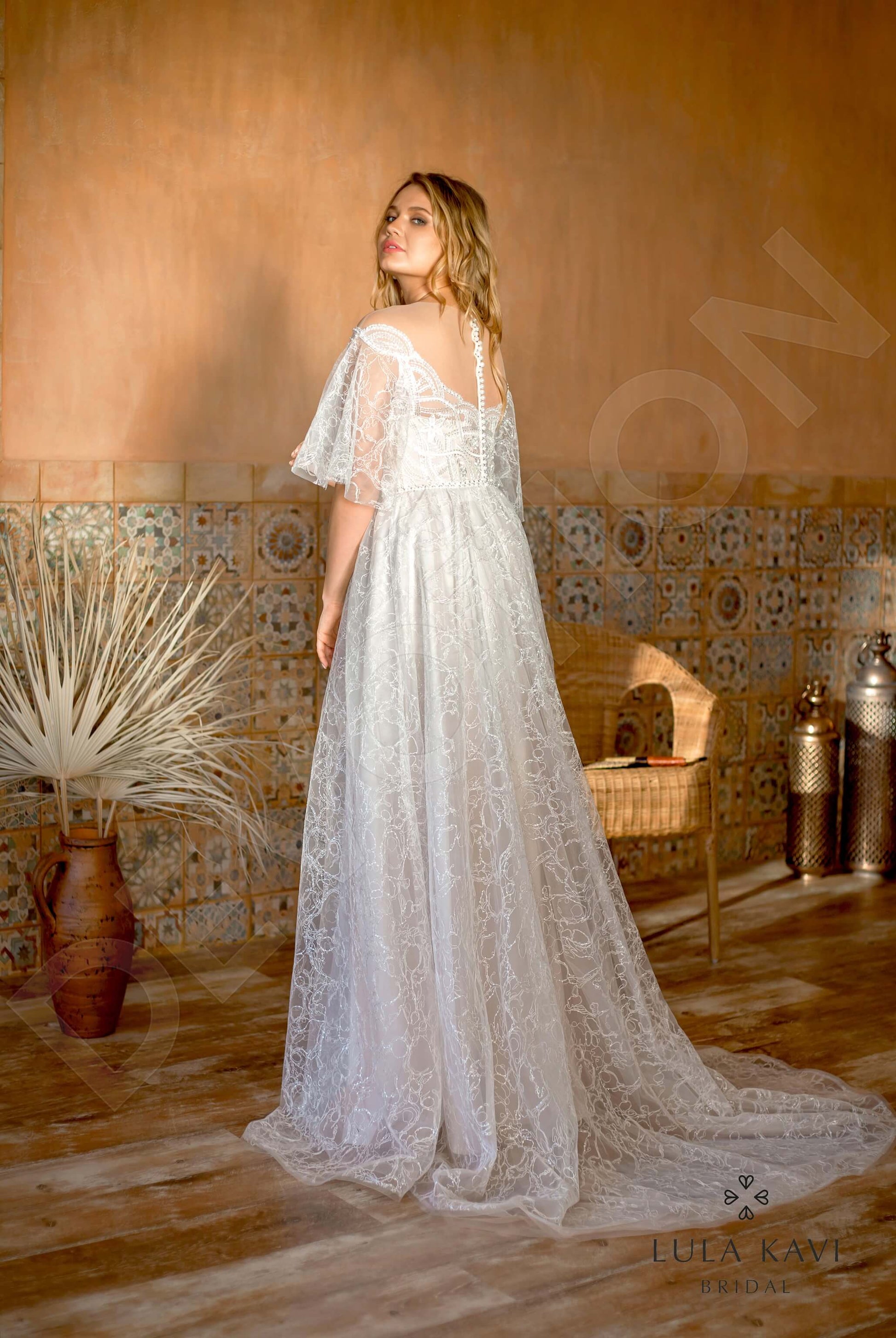 Ninevia A-line Illusion Milk Cappuccino Wedding dress