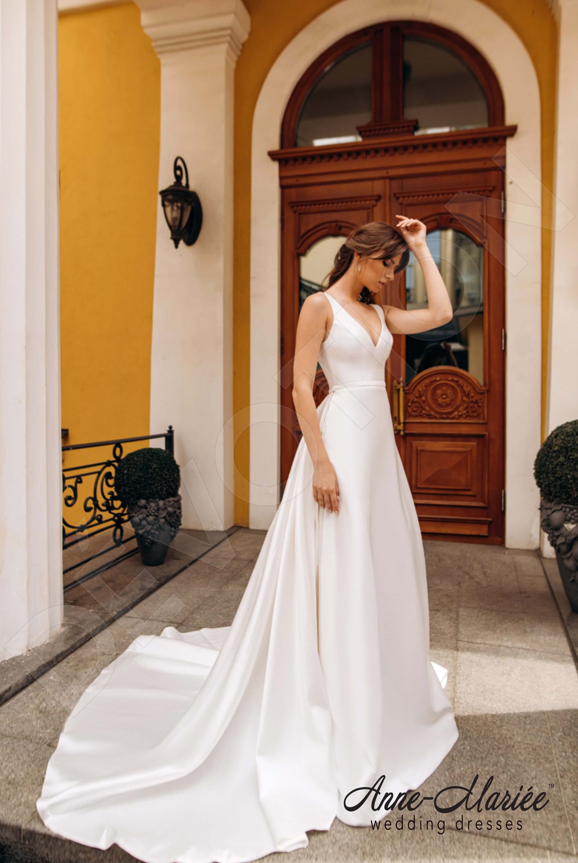 Sima A-line V-neck Milk Wedding dress