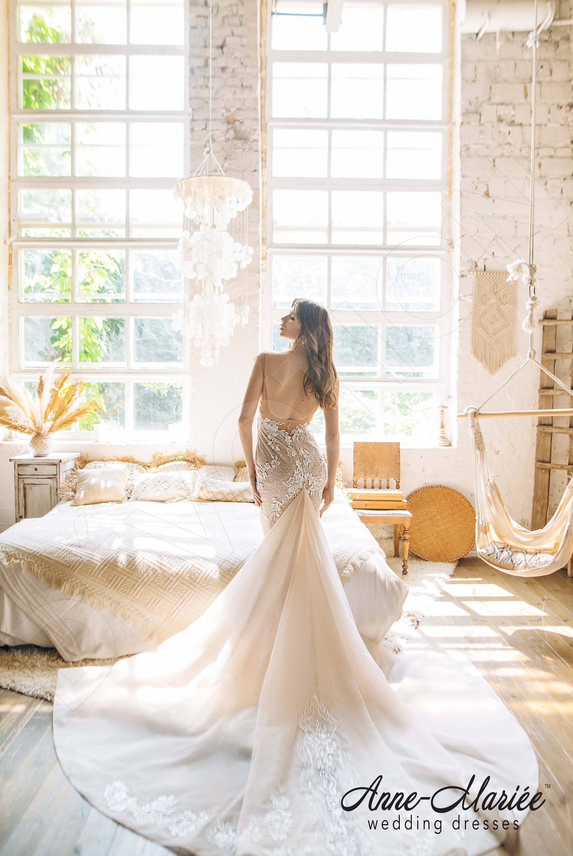 Vanella Trumpet/Mermaid Deep V-neck Milk Cappuccino Wedding dress