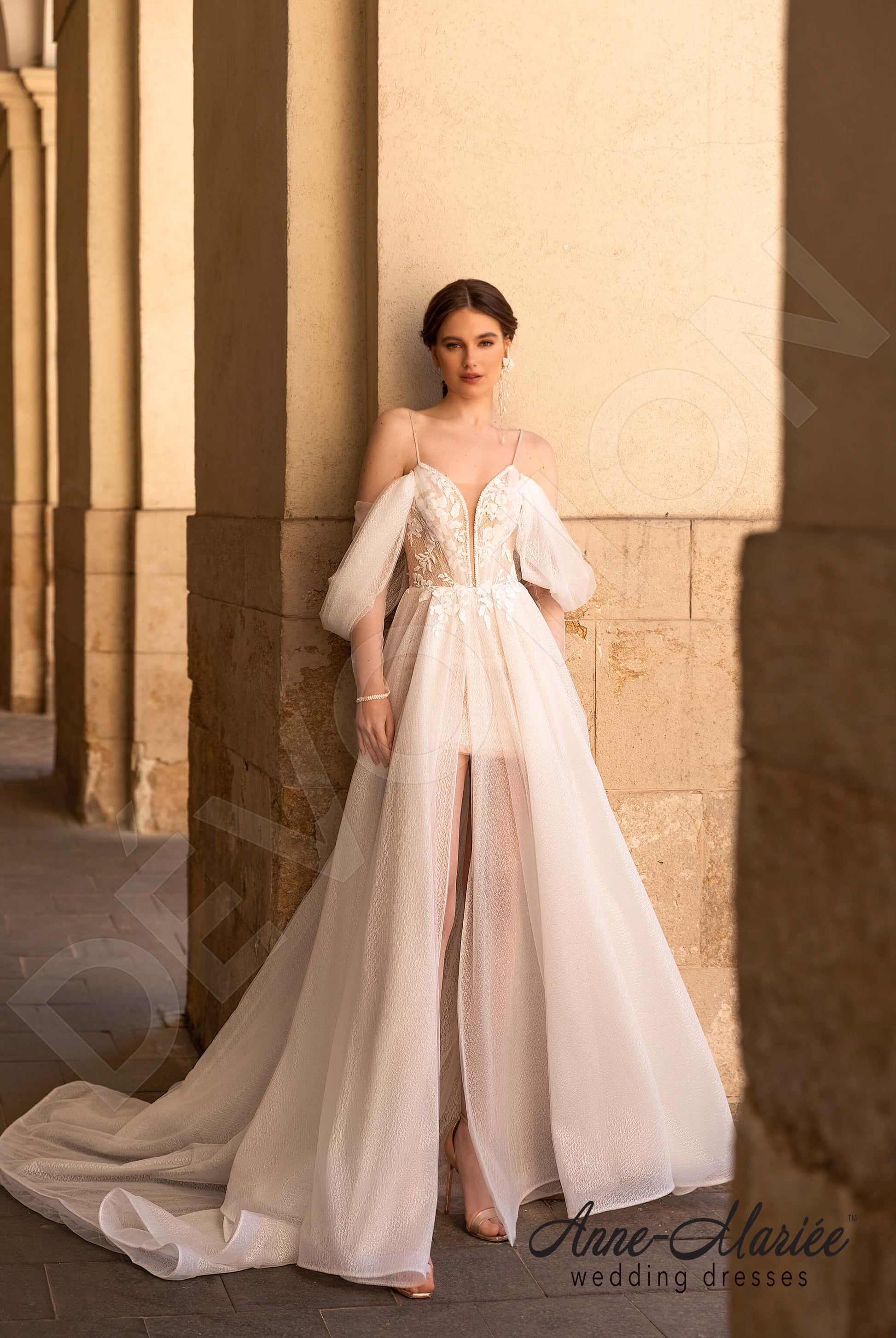 Orian A-line Deep V-neck Milk Nude Wedding dress